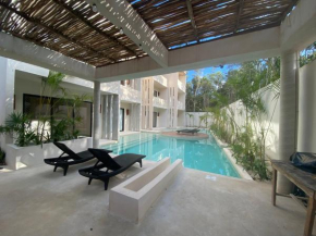 Charming Cozy PentHouse w Private Pool